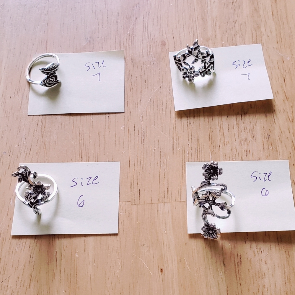 Flower Ring Set Silver Tone 4 Rings - Picture 5 of 11